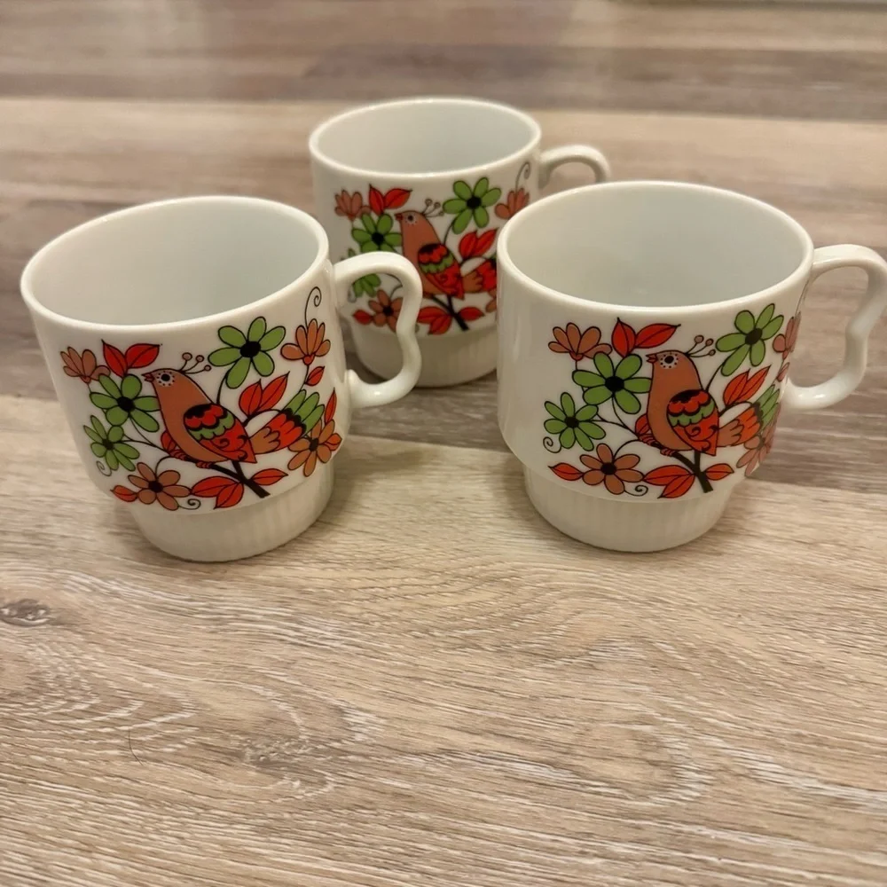 Vintage Japan Bird Floral Stackable Mugs Retro 2 Finger Handle Set Of 3